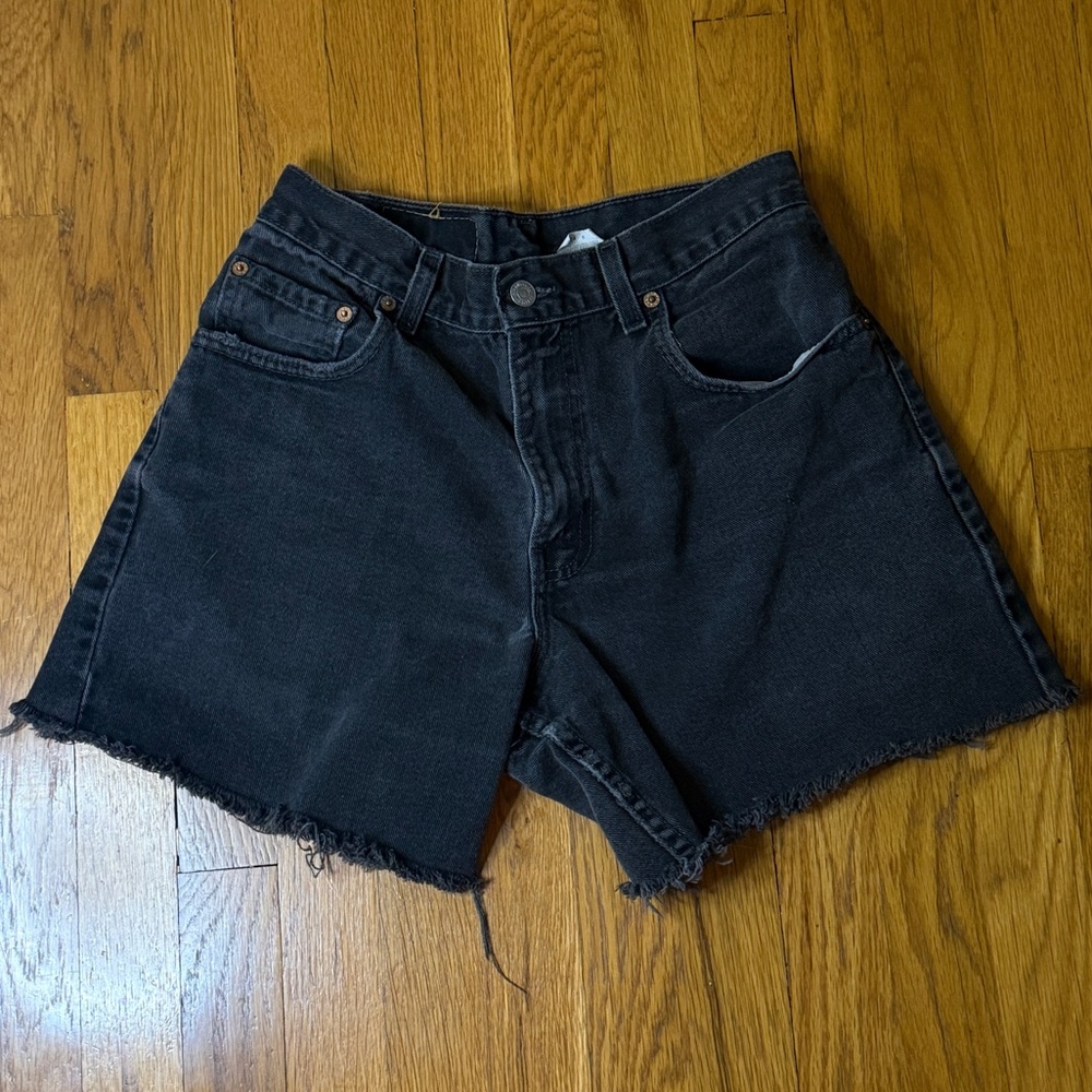 vintage levi’s 560 black denim cutoff shorts men’s | made in usa